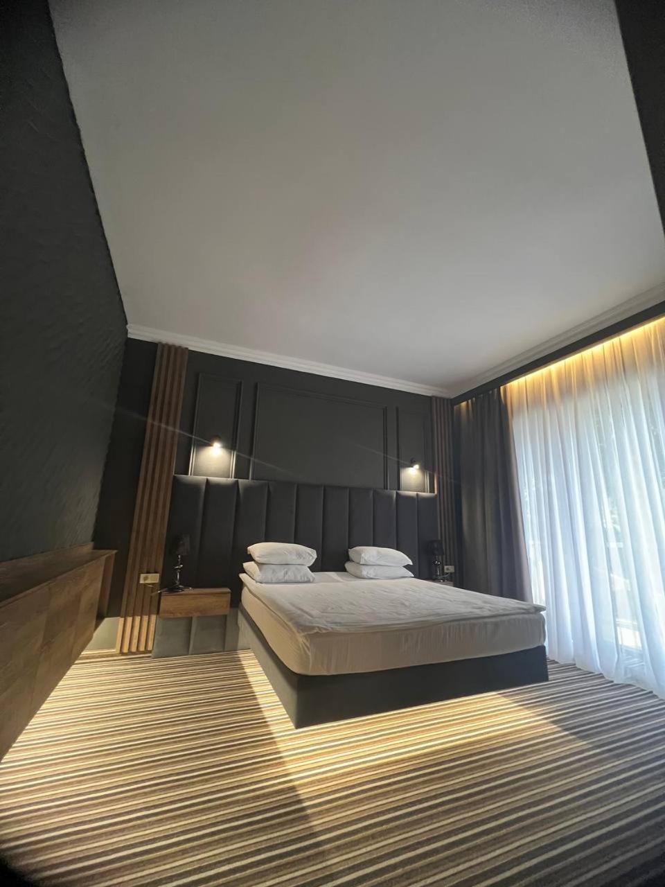 Sapar Standart Hotel Shymkent Exterior foto